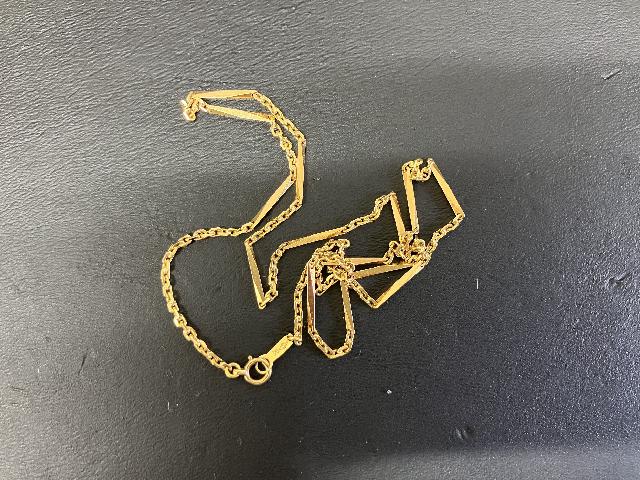 金買取　プラチナ買取　ダイヤモンド買取　ネックレス買取　遺品整理　買取箕面　おたからや箕面店