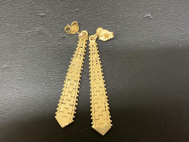 金買取　プラチナ買取　ピアス買取　アクセサリー買取　遺品整理　買取箕面　おたからや箕面店
