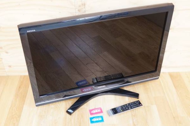 東芝 37型液晶テレビ