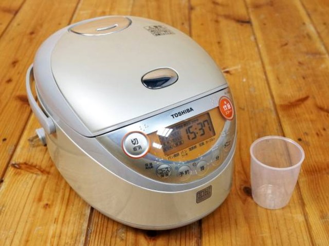 東芝IH炊飯ジャー3合炊