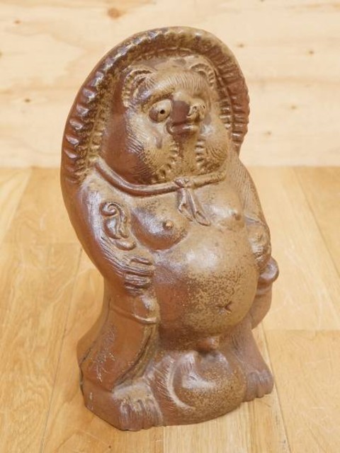 備前焼　狸 備前焼 備前焼中堅作家 片岡 聖観 小振りな緋狸置物2 備前焼卸・小売