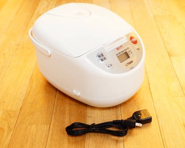 タイガー マイコン炊飯ジャー 5.5合 JBA-B100   