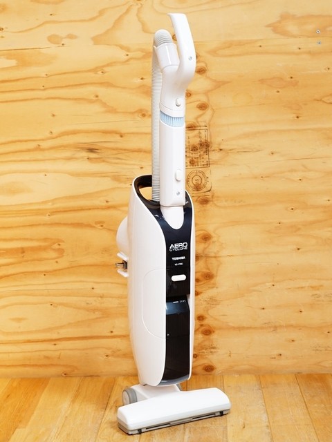 東芝 サイクロン式 スティック掃除機 VC-Y70C 2015年