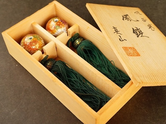 九谷焼 真山作 風鎮 花紋 牡丹 掛け軸