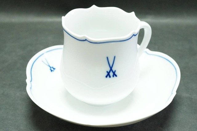 Meissen ホワイトマイセン VIP コーヒーカップ＆ソーサー