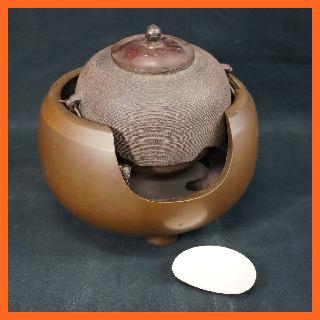 面取風炉 セット 五徳 茶道具 風炉 あじろ鉄 鉄器 風炉釜 茶釜 茶道 炉釜 面取風炉 セット 五徳 茶道具 風炉 あじろ鉄 鉄器 風炉釜 茶釜