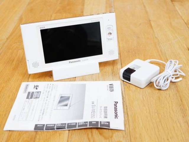 【未使用品】Panasonic ポータブルテレビ SV-ME550 白 パナソニック ポータブルテレビ SV-ME550 （ 液晶テレビ）の買取価格