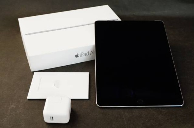 Apple iPad Air2 Wi-Fi+Cellular 64GB 判定× SoftBank  