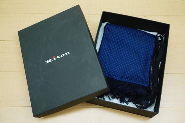 キートン ストール Kiton (キートン)美品カシミア＆絹ストール