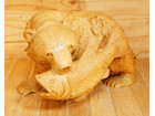 木彫り 熊の置物 鮭喰い熊 木製の詳細ページを開く