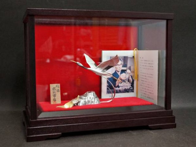 純銀製武比古作鶴亀置物