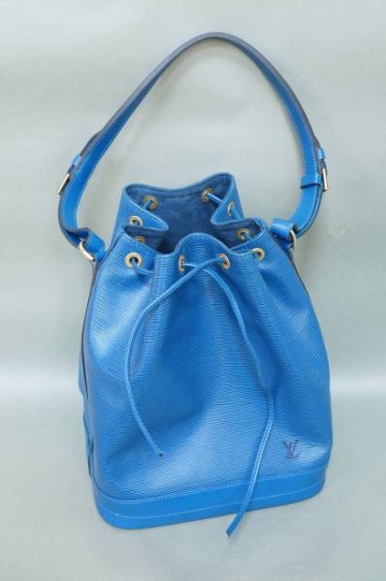 LOUISVUITTON エピラインノエ