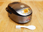 象印 IH炊飯ジャー 5.5合炊き NP-VT10   の詳細ページを開く