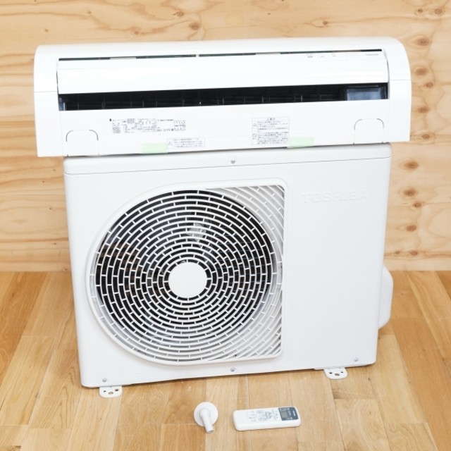 東芝 ルームエアコン2.2kW