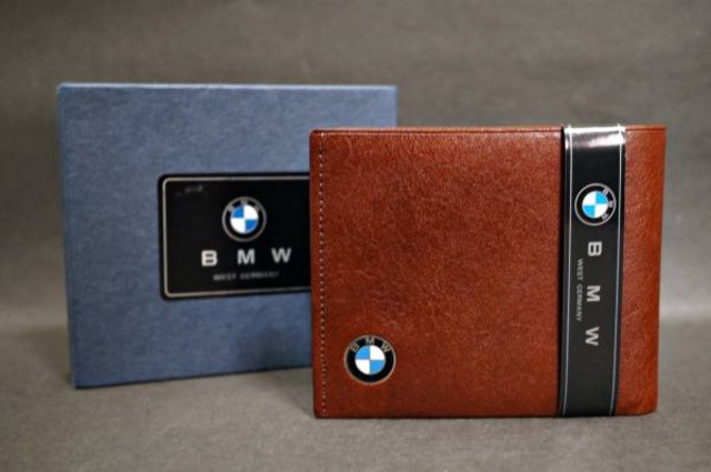 BMW 二つ折り財布