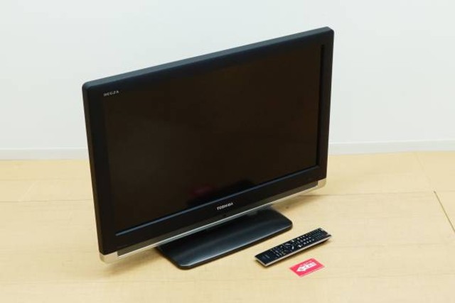 液晶テレビ 東芝REGZA うらやまし 32型 2008年製