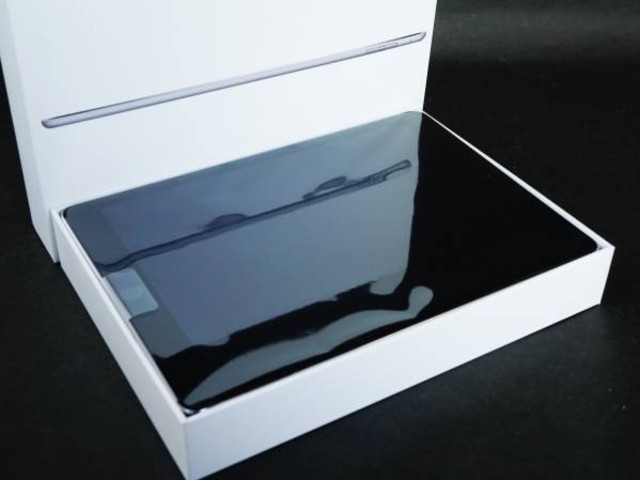 Apple iPadAir2 Wi-Fi+Cellular 16GB 判定○ソフトバンク