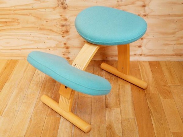 バランスチェア イージー balansEASY 水色 【公式通販】