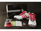 adidas シグネチャーポーラの詳細ページを開く