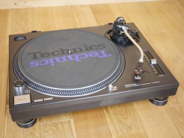 Technics ターンテーブル