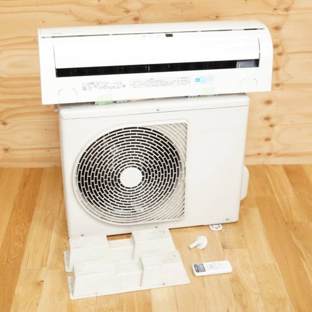 東芝 ルームエアコンRAS-221NS