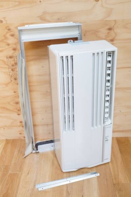 コロナ 窓用エアコン1.6kWCW-1612