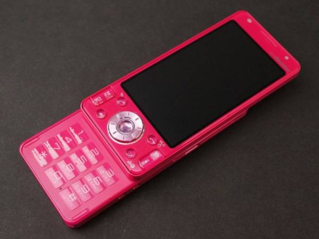 docomo 携帯電話P-03D