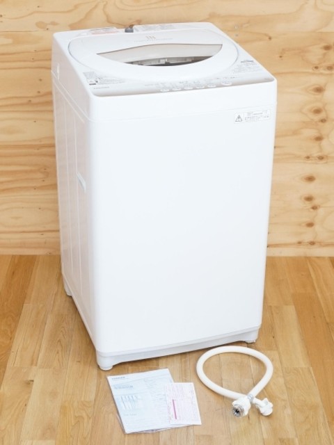 東芝 洗濯機5.0kgAW-5G2