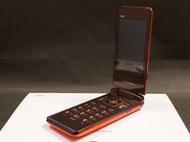 au 携帯電話 KYY06