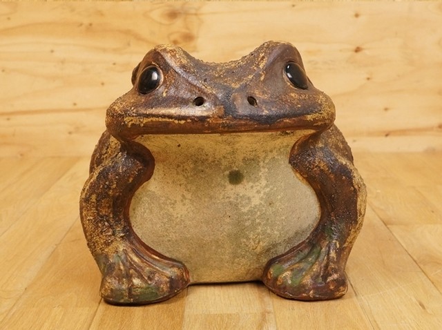 縁起物 蛙/カエル 「無事帰る」 置物 和風 民芸品
