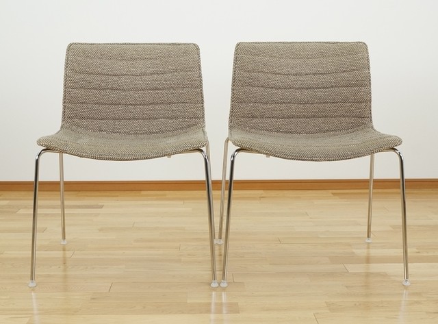オフィス家具 スタッキングチェア 2脚 椅子 ③ オフィス家具