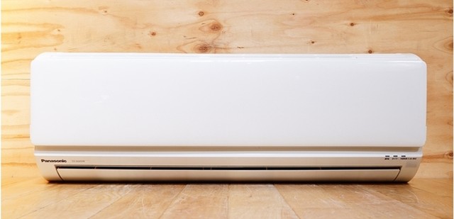 パナソニック ルームエアコン 2.2kW CS-222CFR 家電