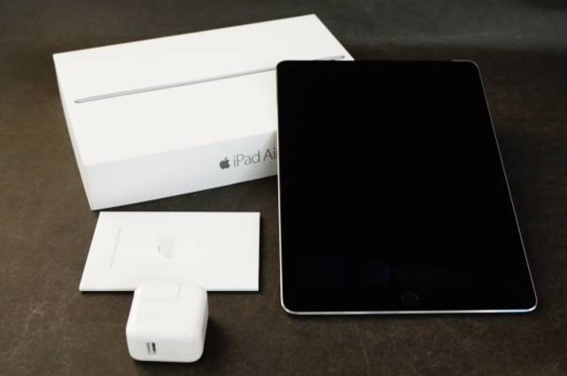 Apple iPad Air2 Wi-Fi+Cellular 64GB 判定× SoftBank