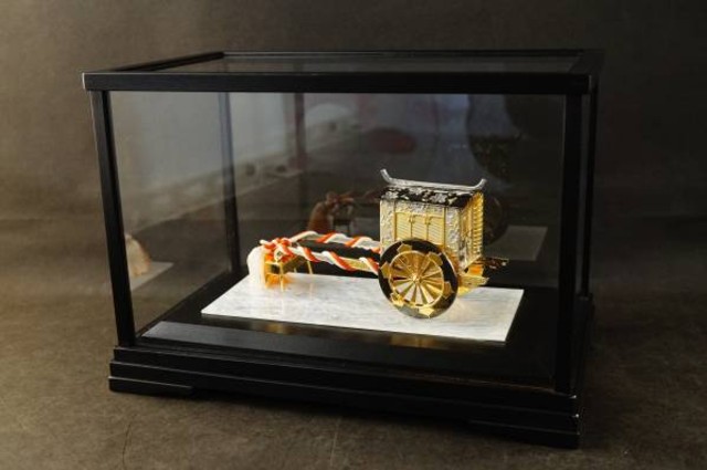 純銀製御所車 置物 約118g ガラスケース付