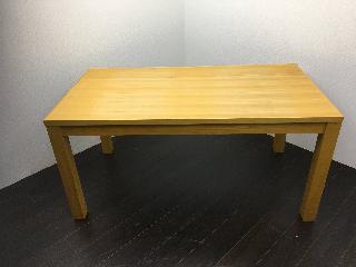 【東京都町田市まで引取り可能な方！】ダイニングテーブル 東京都町田市まで引取り可能な方！】ダイニングテーブル