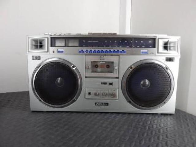 Victor ヴィクター ラジカセ RC-M70