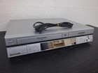 Panasonic パナソニック VHS/DVDレコーダー DMR-E70Vの詳細ページを開く