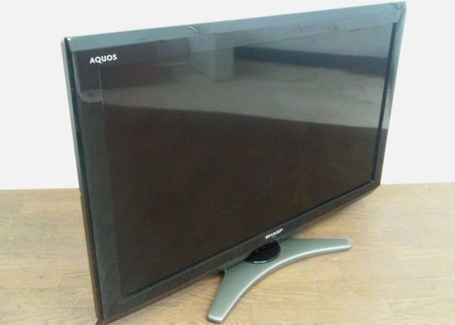 2010年製 液晶テレビ SHARP AQUOS LC-32E8
