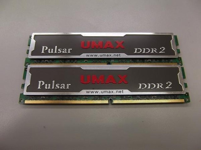 Umax Pulsar Dcddr2 4gb 800 2gb メモリ2枚 その他パソコン周辺機器 の買取価格 Id おいくら