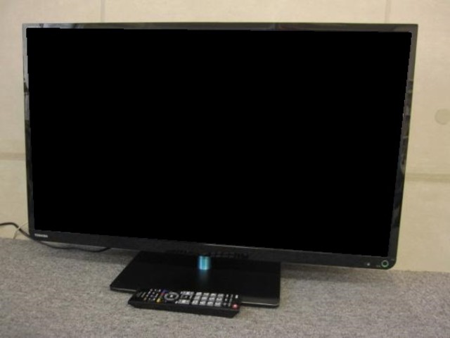 東芝 REGZA/レグザ 32型液晶テレビ 32S7 13年製