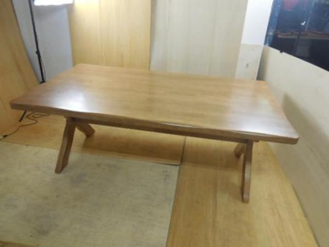 福岡市早良区カリモクダイニングテーブル不用品買取回収福岡エコキューピット