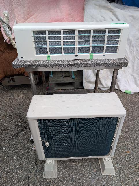 東芝エアコン買取　　　　　　福岡市中央区大名にてエアコン買取