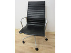 ハーマンミラーHerman Miller イームズ アルミナムチェア 黒の詳細ページを開く