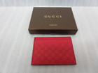 GUCCI グッチ カード入れ パスケース 濃ピンク 革の詳細ページを開く
