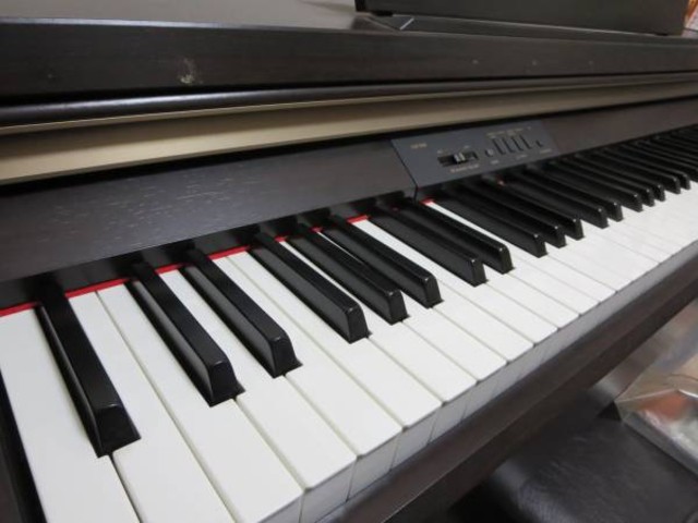 YAMAHA ヤマハ□電子ピアノ CLP-920 01年製 88鍵盤 （ 電子ピアノ）の 