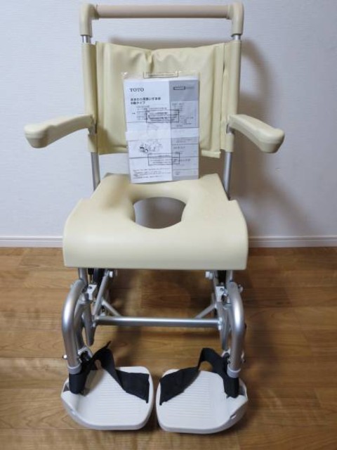 TOTO□水まわり用車椅子□EWC620BHS （ 介護用品）の買取価格 （ID