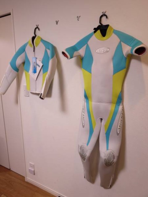 WORLD DIVE★ウェットスーツ レディース★長袖付き