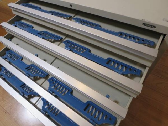 ITOKI A1収納☆スチールマップケース 図面キャビネ （ スチール 