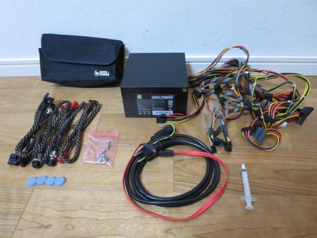 HEC 700W 電源ユニット HEC-700TD-5WX 動作未確認 81-Ynjrgy8L._UF350,350_QL50_.jpg