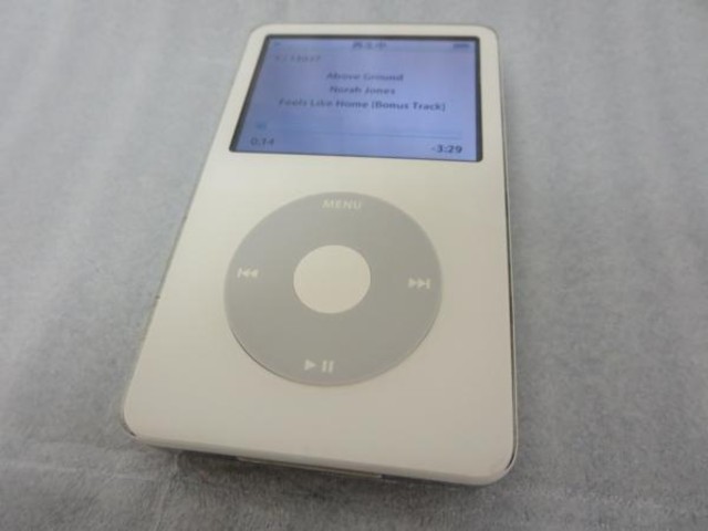 Appleアップル ipod MA003J 60GB 第５世代 ホワイト 銀 （ iPod・mini